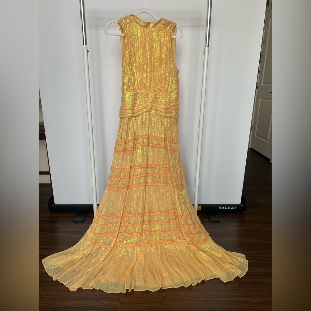 Shimmering Gold Yellow Gown - New With Tags, Perfect for Prom!